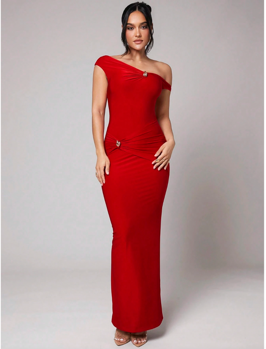 “Model wearing Elena Bodycon Dress in red – one-shoulder sculpted fit maxi from Gillian & Co”