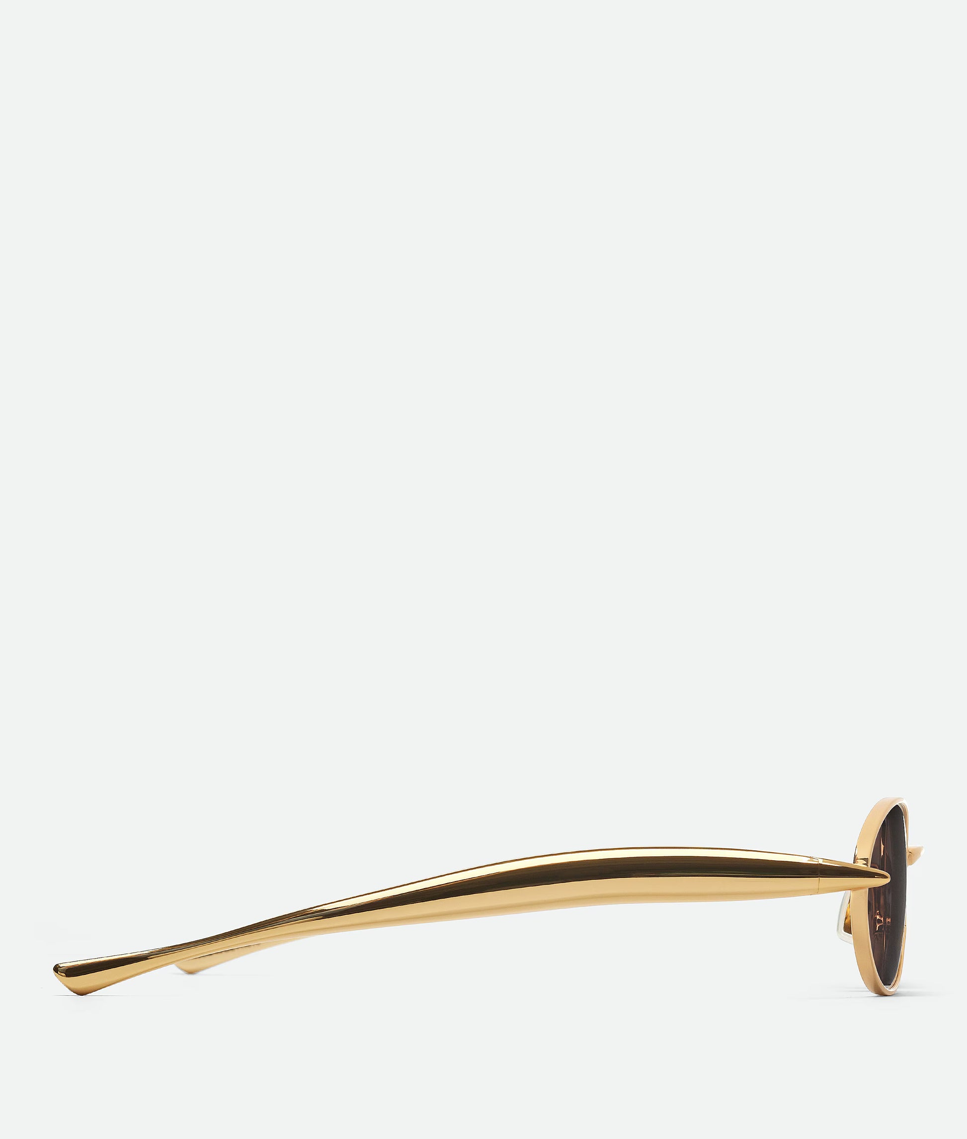Stylish vintage oval sunglasses with thin gold metal frame